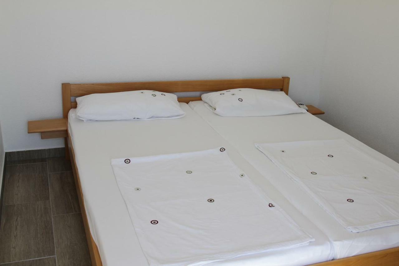 Apartmani Subasic Pag Town Luaran gambar